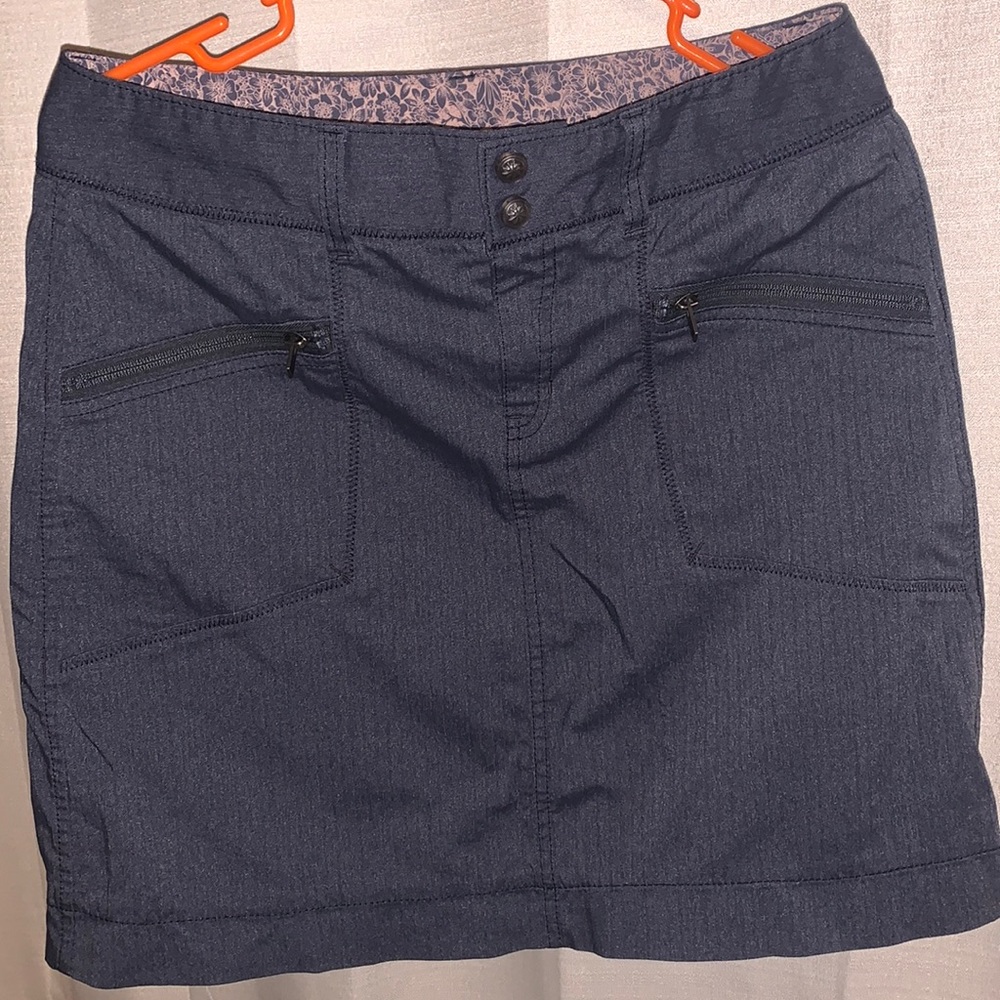 Athleta Size 8 Gray Athletic Casual Mini Skirt